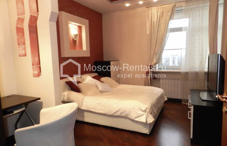 Photo #6 3-room (2 BR) apartment for <a href="http://moscow-rentals.ru/en/articles/long-term-rent" target="_blank">a long-term</a> rent
 in Russia, Moscow, Aviatsionnaya str, 79 bld 1
