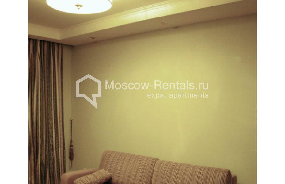 Photo #11 3-room (2 BR) apartment for <a href="http://moscow-rentals.ru/en/articles/long-term-rent" target="_blank">a long-term</a> rent
 in Russia, Moscow, Akademika Pilugina str, 6