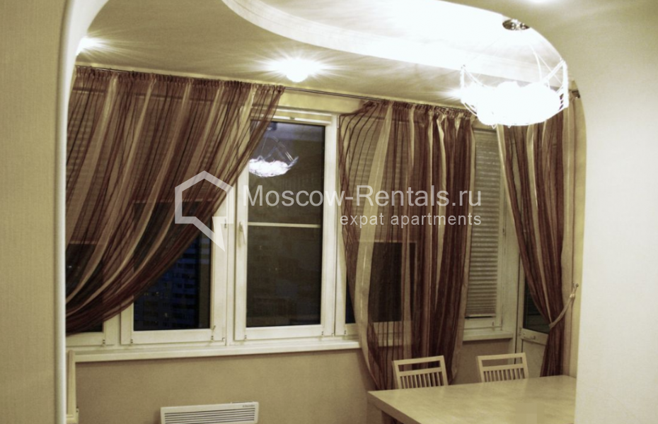 Photo #5 3-room (2 BR) apartment for <a href="http://moscow-rentals.ru/en/articles/long-term-rent" target="_blank">a long-term</a> rent
 in Russia, Moscow, Akademika Pilugina str, 6