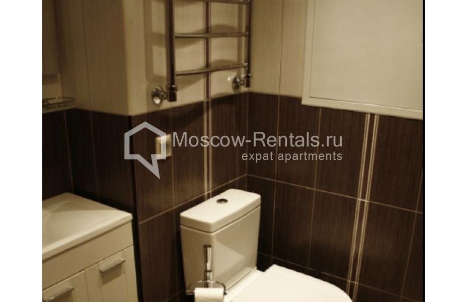 Photo #16 3-room (2 BR) apartment for <a href="http://moscow-rentals.ru/en/articles/long-term-rent" target="_blank">a long-term</a> rent
 in Russia, Moscow, Akademika Pilugina str, 6
