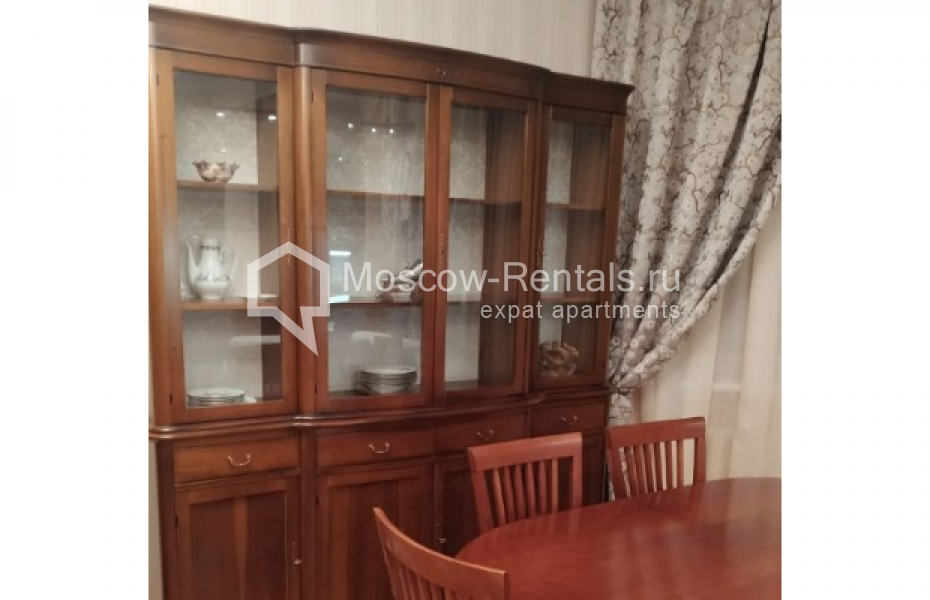 Photo #3 3-room (2 BR) apartment for <a href="http://moscow-rentals.ru/en/articles/long-term-rent" target="_blank">a long-term</a> rent
 in Russia, Moscow, Gilyarovskogo str, 4К1