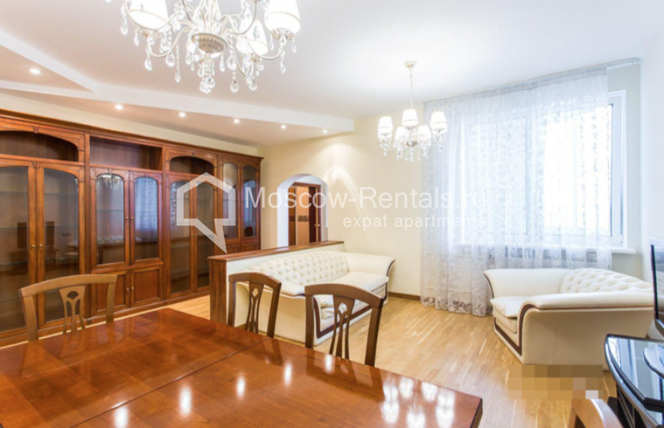 Photo #5 4-room (3 BR) apartment for <a href="http://moscow-rentals.ru/en/articles/long-term-rent" target="_blank">a long-term</a> rent
 in Russia, Moscow, Gilyarovskogo str, 7