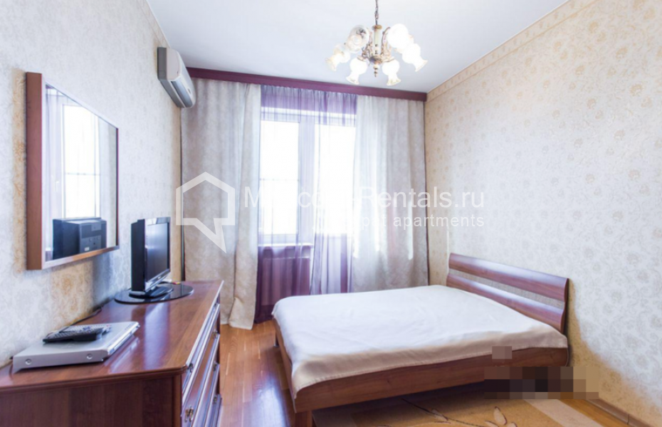 Photo #12 4-room (3 BR) apartment for <a href="http://moscow-rentals.ru/en/articles/long-term-rent" target="_blank">a long-term</a> rent
 in Russia, Moscow, Gilyarovskogo str, 7