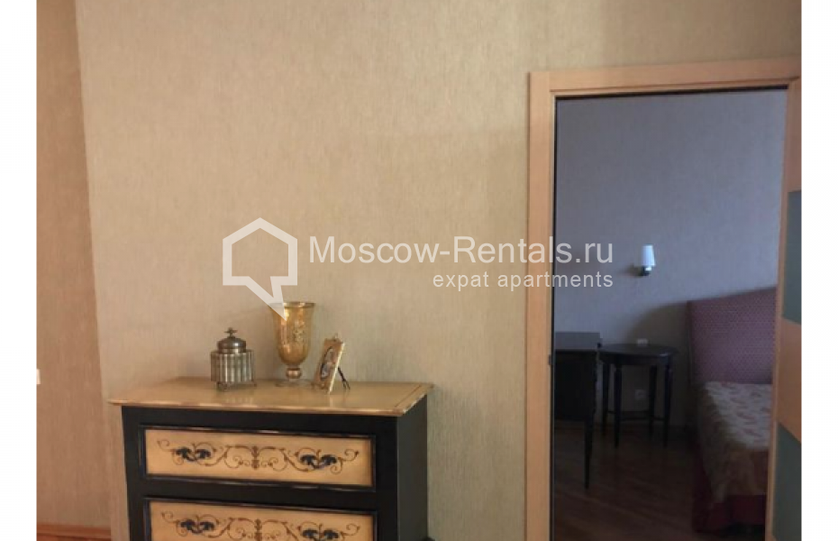 Photo #5 3-room (2 BR) apartment for <a href="http://moscow-rentals.ru/en/articles/long-term-rent" target="_blank">a long-term</a> rent
 in Russia, Moscow, Shabolovka str, 23к1