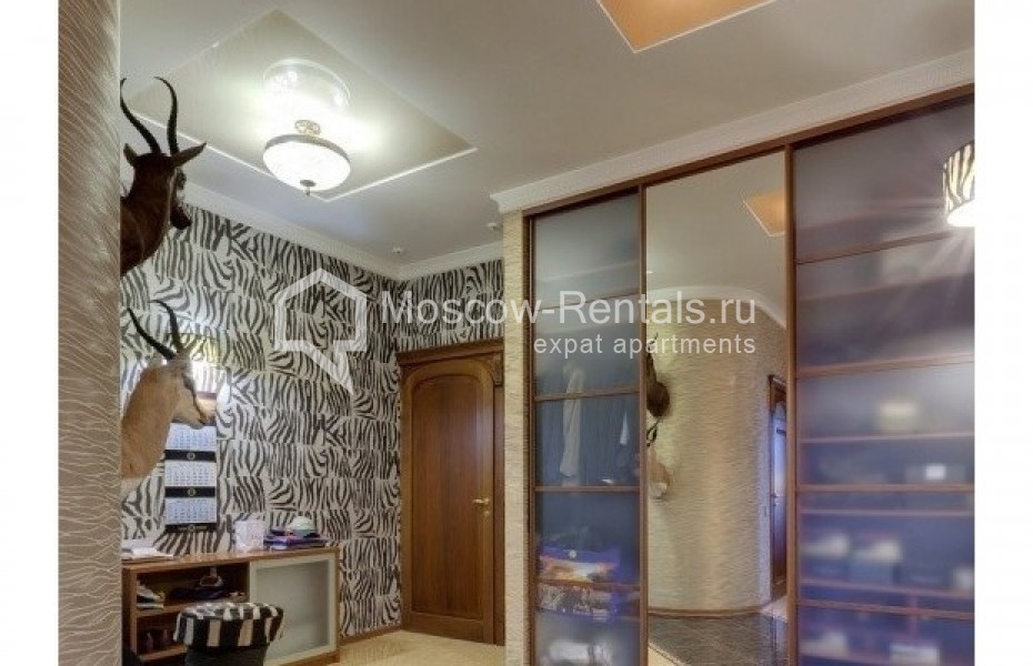 Photo #2 3-room (2 BR) apartment for <a href="http://moscow-rentals.ru/en/articles/long-term-rent" target="_blank">a long-term</a> rent
 in Russia, Moscow, Nezhinskaya str, 1 bld 2