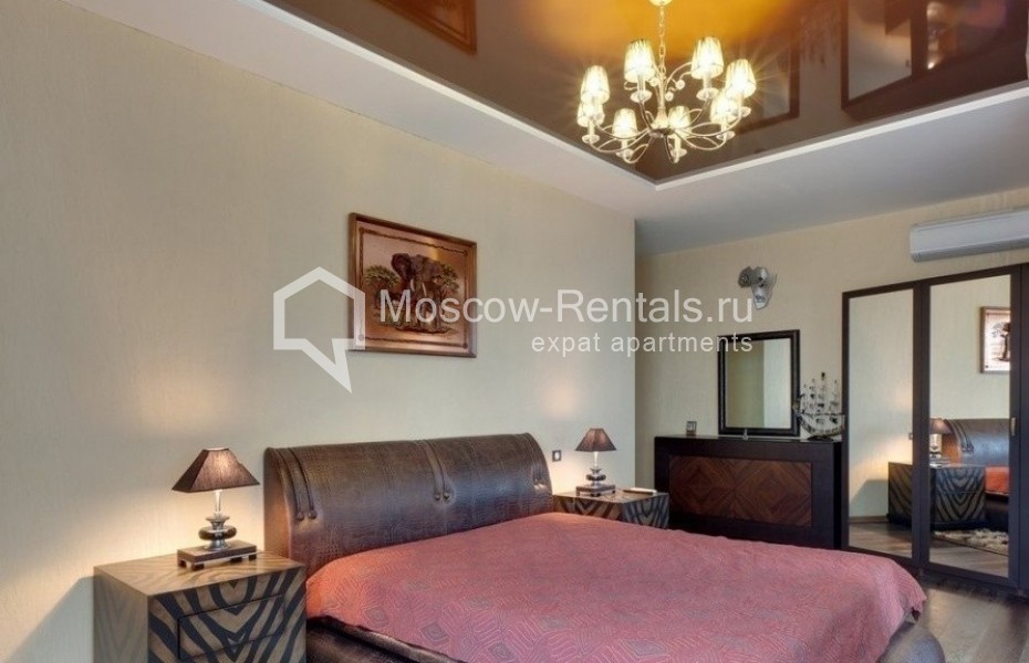 Photo #3 3-room (2 BR) apartment for <a href="http://moscow-rentals.ru/en/articles/long-term-rent" target="_blank">a long-term</a> rent
 in Russia, Moscow, Nezhinskaya str, 1 bld 2