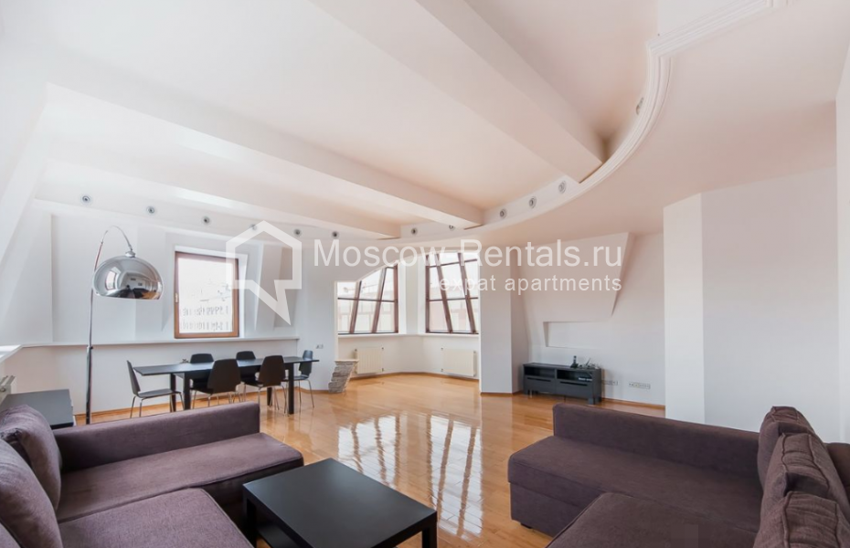 Photo #1 3-room (2 BR) apartment for <a href="http://moscow-rentals.ru/en/articles/long-term-rent" target="_blank">a long-term</a> rent
 in Russia, Moscow, M. Tolmachevskyi lane, 8С2