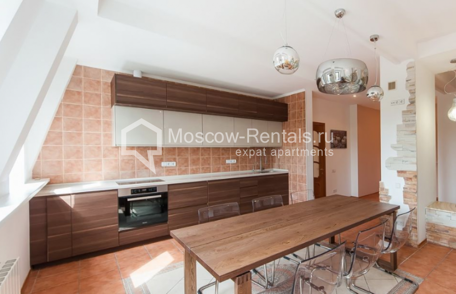 Photo #7 3-room (2 BR) apartment for <a href="http://moscow-rentals.ru/en/articles/long-term-rent" target="_blank">a long-term</a> rent
 in Russia, Moscow, M. Tolmachevskyi lane, 8С2