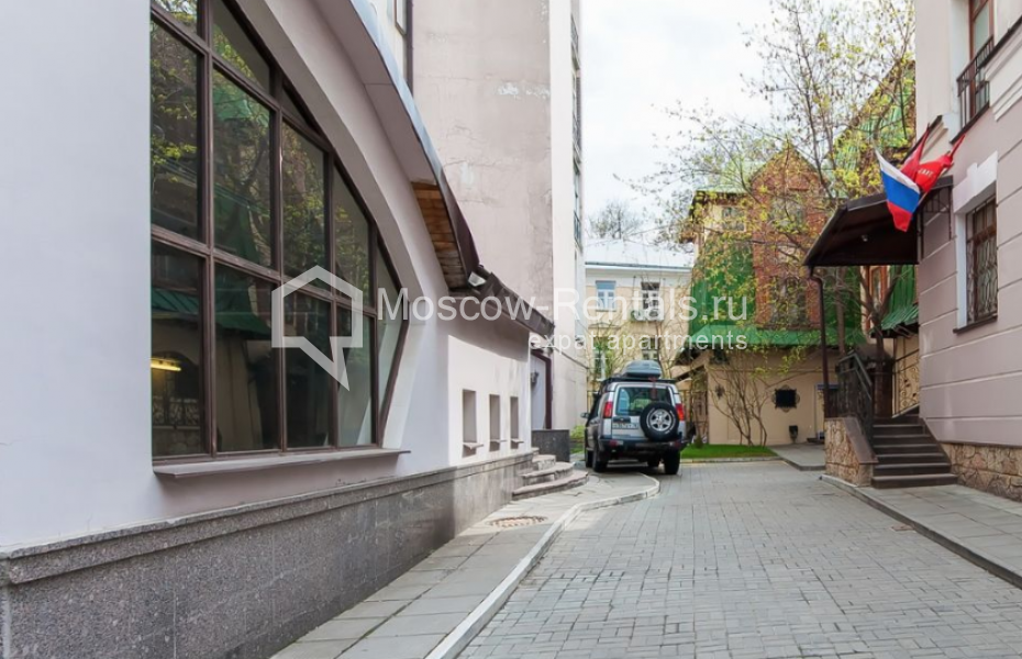Photo #35 3-room (2 BR) apartment for <a href="http://moscow-rentals.ru/en/articles/long-term-rent" target="_blank">a long-term</a> rent
 in Russia, Moscow, M. Tolmachevskyi lane, 8С2