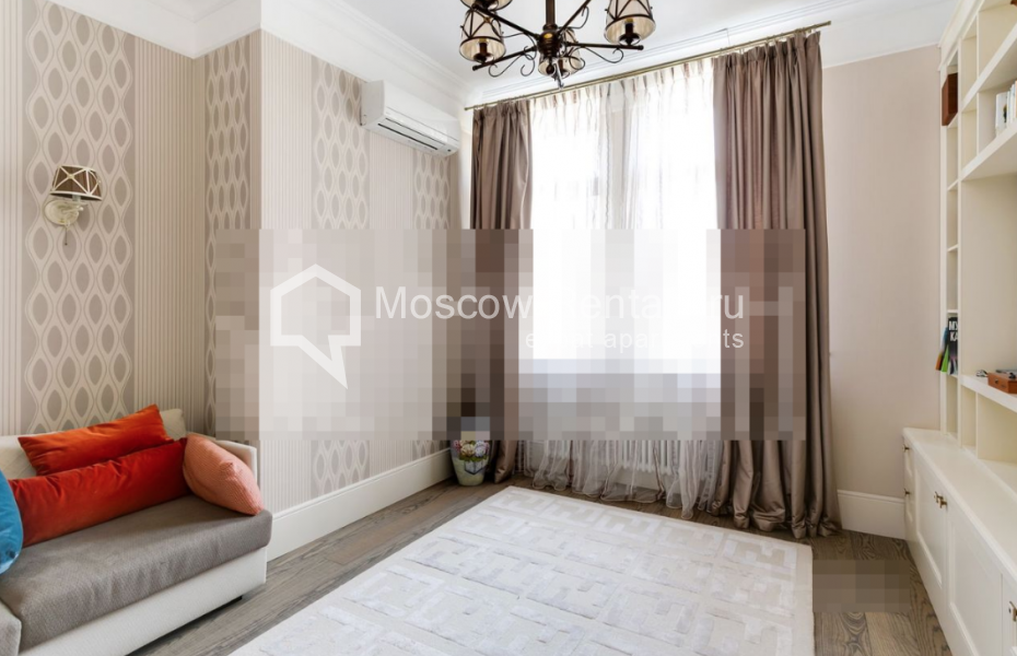 Photo #10 4-room (3 BR) apartment for <a href="http://moscow-rentals.ru/en/articles/long-term-rent" target="_blank">a long-term</a> rent
 in Russia, Moscow, Krasnopresnenskaya emb, 2/1