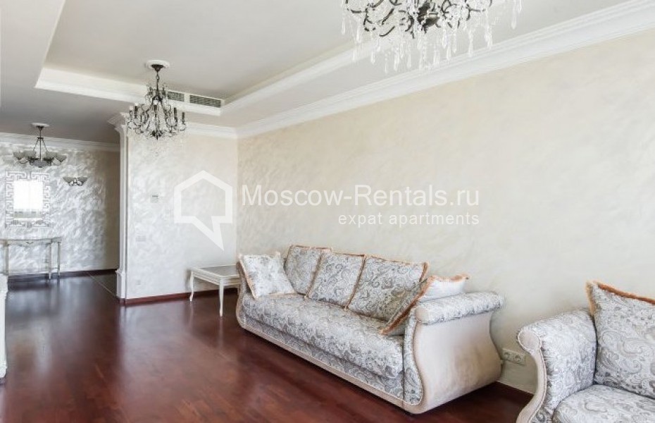 Photo #2 4-room (3 BR) apartment for <a href="http://moscow-rentals.ru/en/articles/long-term-rent" target="_blank">a long-term</a> rent
 in Russia, Moscow, Shmitovskyi proezd, 20