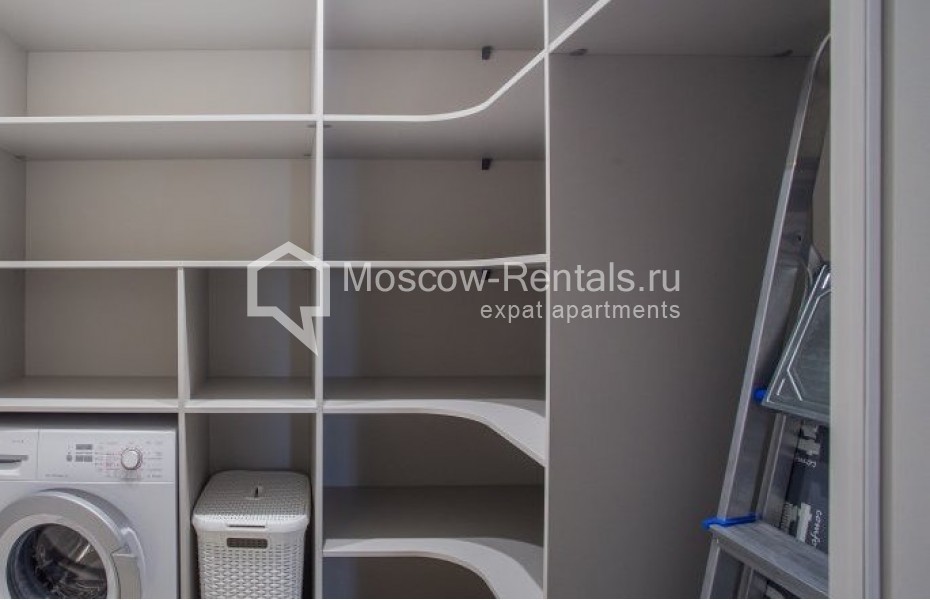 Photo #13 4-room (3 BR) apartment for <a href="http://moscow-rentals.ru/en/articles/long-term-rent" target="_blank">a long-term</a> rent
 in Russia, Moscow, B. Gruzinskaya str, 39