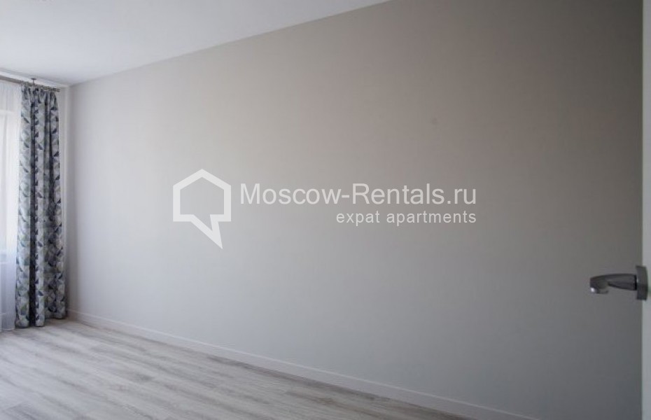 Photo #9 4-room (3 BR) apartment for <a href="http://moscow-rentals.ru/en/articles/long-term-rent" target="_blank">a long-term</a> rent
 in Russia, Moscow, B. Gruzinskaya str, 39