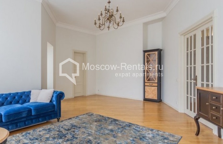 Photo #5 4-room (3 BR) apartment for <a href="http://moscow-rentals.ru/en/articles/long-term-rent" target="_blank">a long-term</a> rent
 in Russia, Moscow, Milutinskyi lane, 3