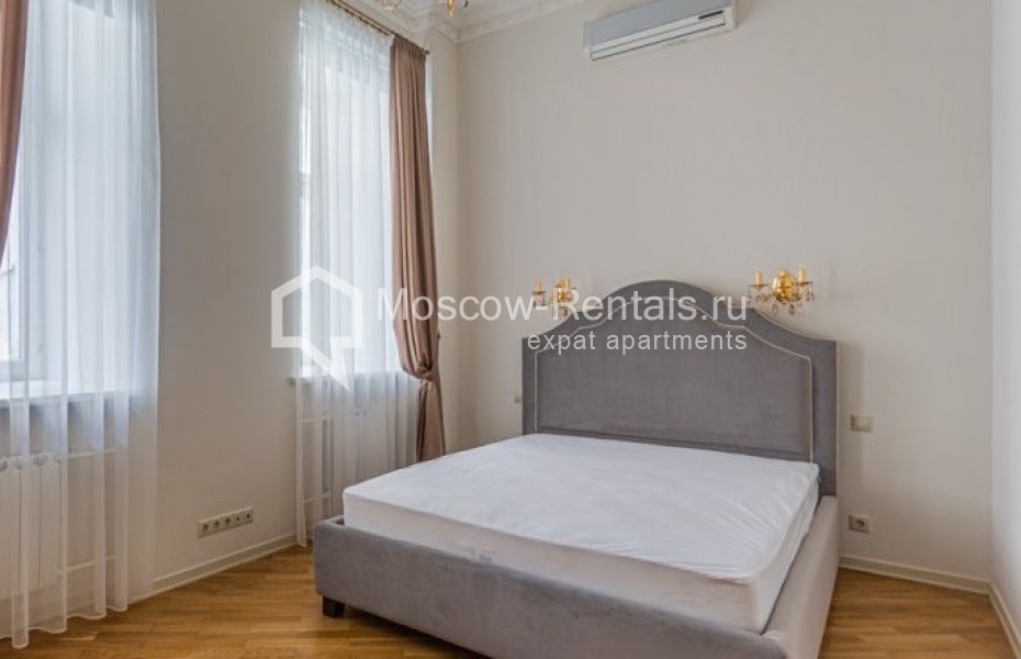Photo #8 4-room (3 BR) apartment for <a href="http://moscow-rentals.ru/en/articles/long-term-rent" target="_blank">a long-term</a> rent
 in Russia, Moscow, Milutinskyi lane, 3
