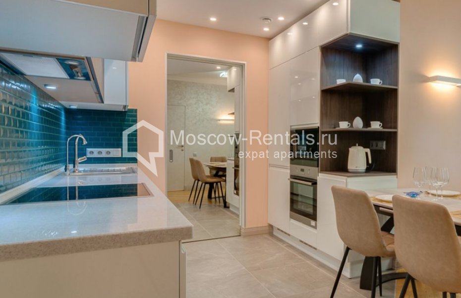 Photo #1 4-room (3 BR) apartment for <a href="http://moscow-rentals.ru/en/articles/long-term-rent" target="_blank">a long-term</a> rent
 in Russia, Moscow, Mytnaya str, 7с1