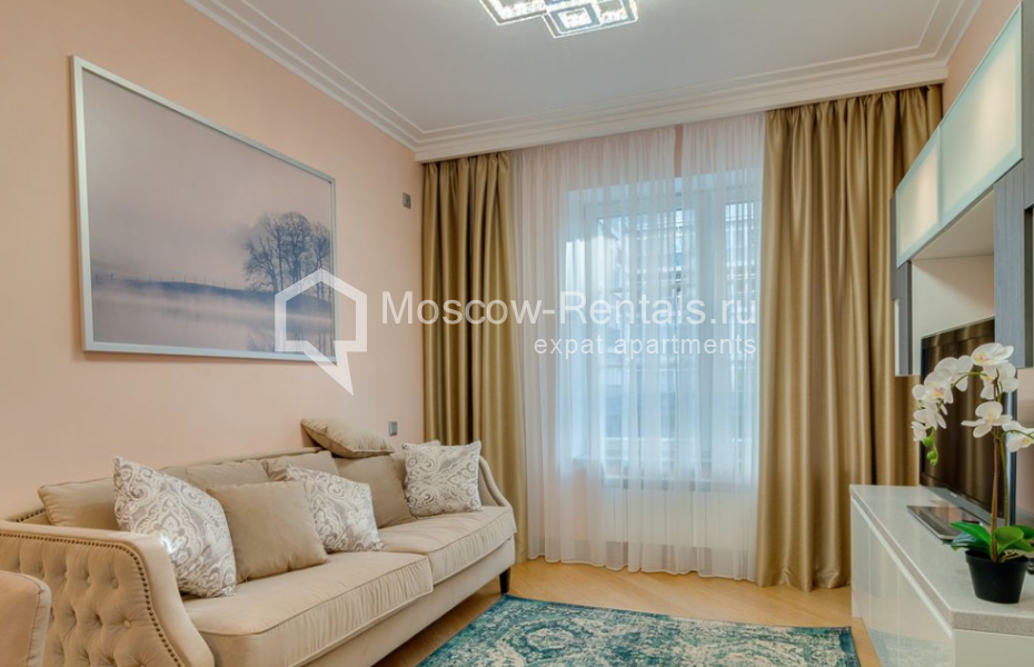 Photo #4 4-room (3 BR) apartment for <a href="http://moscow-rentals.ru/en/articles/long-term-rent" target="_blank">a long-term</a> rent
 in Russia, Moscow, Mytnaya str, 7с1