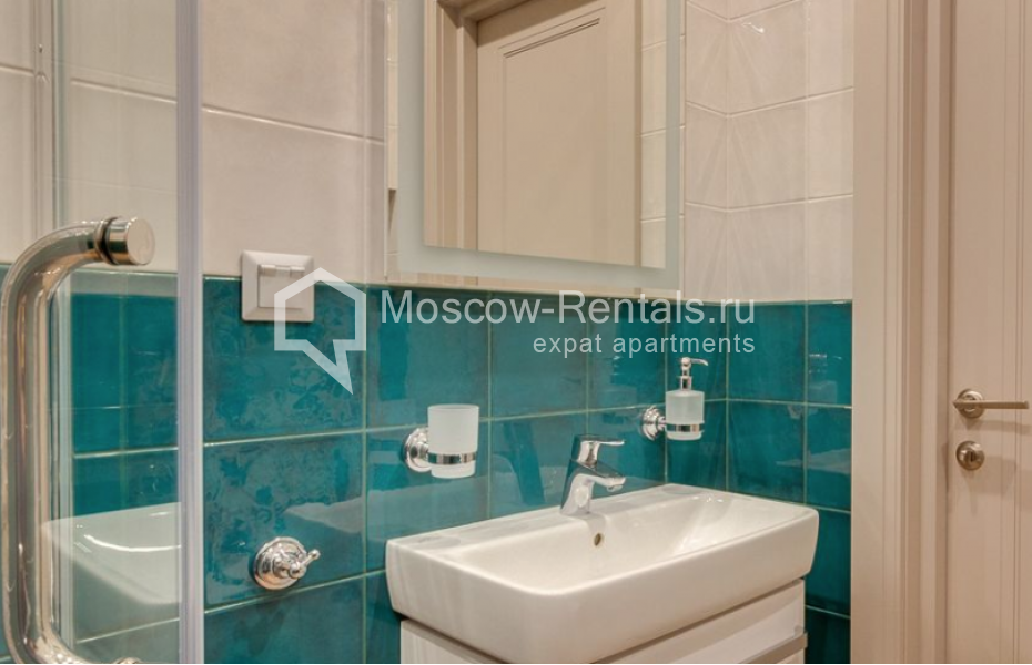 Photo #12 4-room (3 BR) apartment for <a href="http://moscow-rentals.ru/en/articles/long-term-rent" target="_blank">a long-term</a> rent
 in Russia, Moscow, Mytnaya str, 7с1