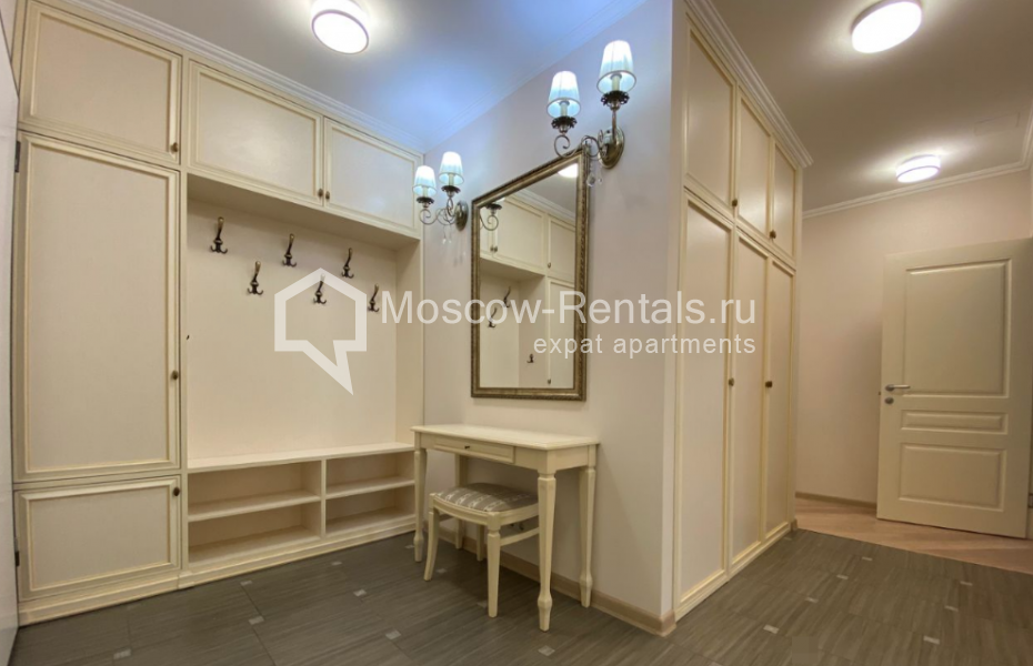 Photo #1 4-room (3 BR) apartment for <a href="http://moscow-rentals.ru/en/articles/long-term-rent" target="_blank">a long-term</a> rent
 in Russia, Moscow, Mytnaya str, 7с2