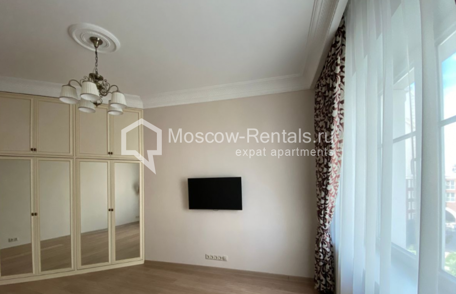 Photo #12 4-room (3 BR) apartment for <a href="http://moscow-rentals.ru/en/articles/long-term-rent" target="_blank">a long-term</a> rent
 in Russia, Moscow, Mytnaya str, 7с2