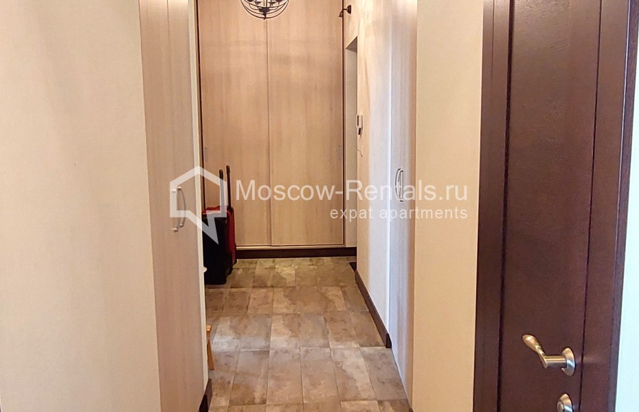 Photo #12 2-room (1 BR) apartment for <a href="http://moscow-rentals.ru/en/articles/long-term-rent" target="_blank">a long-term</a> rent
 in Russia, Moscow, Kosmodamianskaya emb, 36