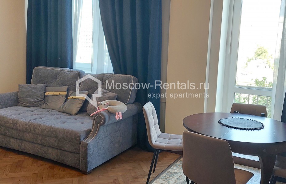 Photo #5 2-room (1 BR) apartment for <a href="http://moscow-rentals.ru/en/articles/long-term-rent" target="_blank">a long-term</a> rent
 in Russia, Moscow, Kosmodamianskaya emb, 36