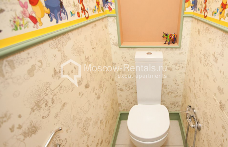 Photo #17 2-room (1 BR) apartment for <a href="http://moscow-rentals.ru/en/articles/long-term-rent" target="_blank">a long-term</a> rent
 in Russia, Moscow, Trekhprudnyi lane, 11/13С2