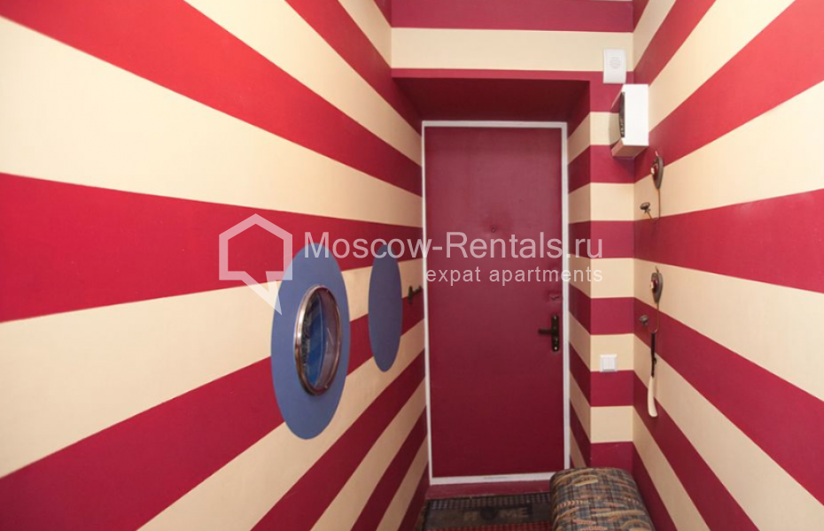 Photo #19 2-room (1 BR) apartment for <a href="http://moscow-rentals.ru/en/articles/long-term-rent" target="_blank">a long-term</a> rent
 in Russia, Moscow, Trekhprudnyi lane, 11/13С2
