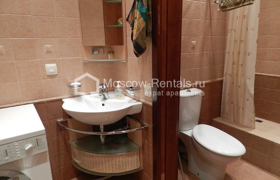 Photo #7 3-room (2 BR) apartment for <a href="http://moscow-rentals.ru/en/articles/long-term-rent" target="_blank">a long-term</a> rent
 in Russia, Moscow, Michurinsky prost, 11 bld 3