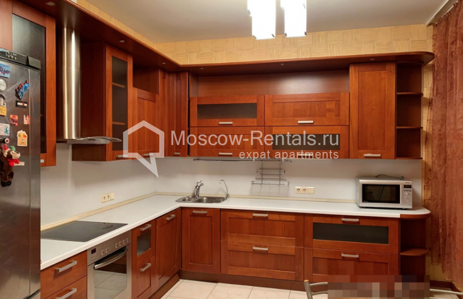 Photo #3 3-room (2 BR) apartment for <a href="http://moscow-rentals.ru/en/articles/long-term-rent" target="_blank">a long-term</a> rent
 in Russia, Moscow, Michurinskyi prosp, 11К1