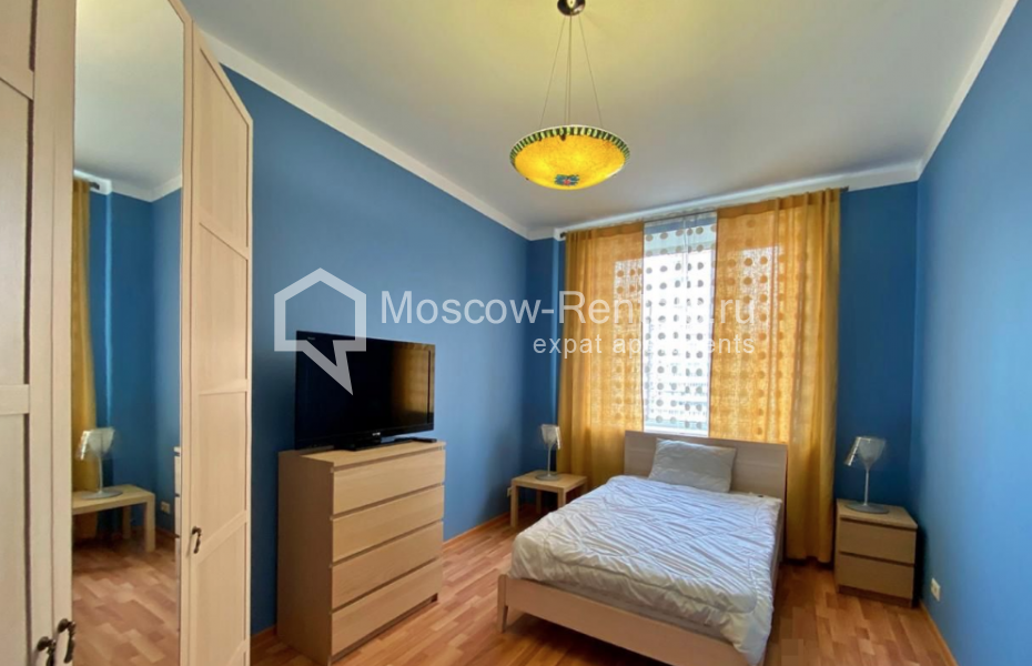 Photo #9 3-room (2 BR) apartment for <a href="http://moscow-rentals.ru/en/articles/long-term-rent" target="_blank">a long-term</a> rent
 in Russia, Moscow, Pyrieva str, 9к3