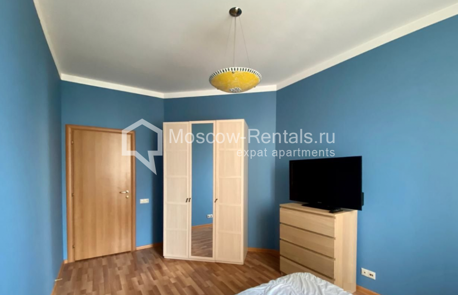 Photo #11 3-room (2 BR) apartment for <a href="http://moscow-rentals.ru/en/articles/long-term-rent" target="_blank">a long-term</a> rent
 in Russia, Moscow, Pyrieva str, 9к3