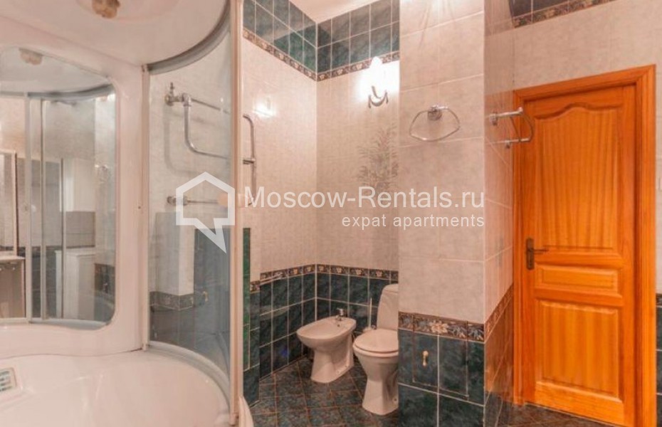Photo #15 4-room (3 BR) apartment for <a href="http://moscow-rentals.ru/en/articles/long-term-rent" target="_blank">a long-term</a> rent
 in Russia, Moscow, Armyanskyi lane, 7
