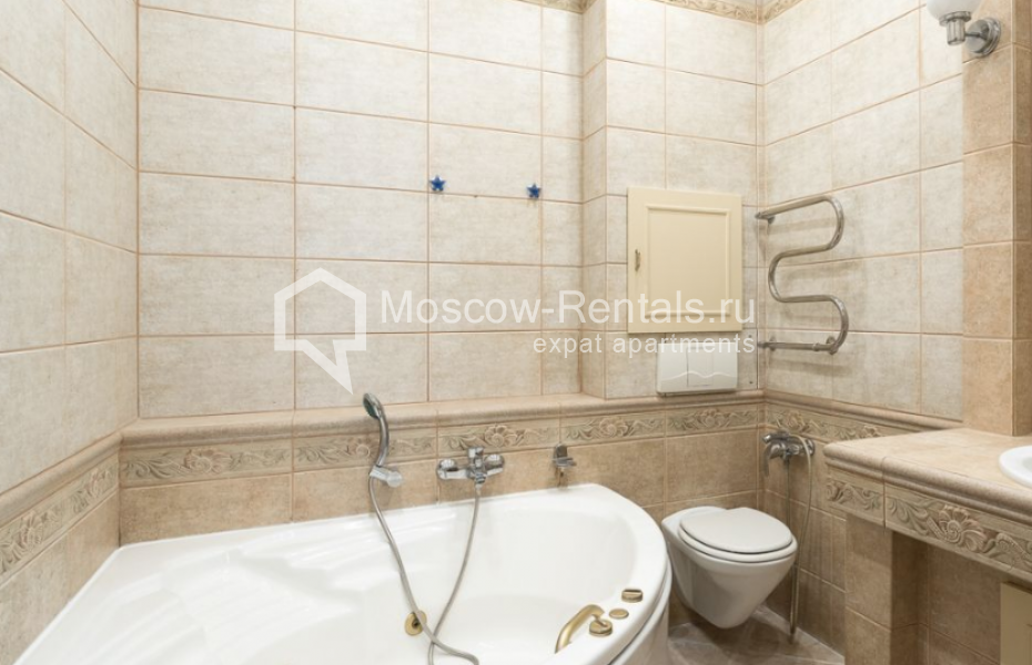 Photo #12 4-room (3 BR) apartment for <a href="http://moscow-rentals.ru/en/articles/long-term-rent" target="_blank">a long-term</a> rent
 in Russia, Moscow, Pokrovka str, 29