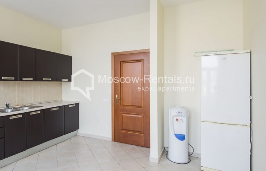 Photo #2 4-room (3 BR) apartment for <a href="http://moscow-rentals.ru/en/articles/long-term-rent" target="_blank">a long-term</a> rent
 in Russia, Moscow, Furmannyi lane, 24