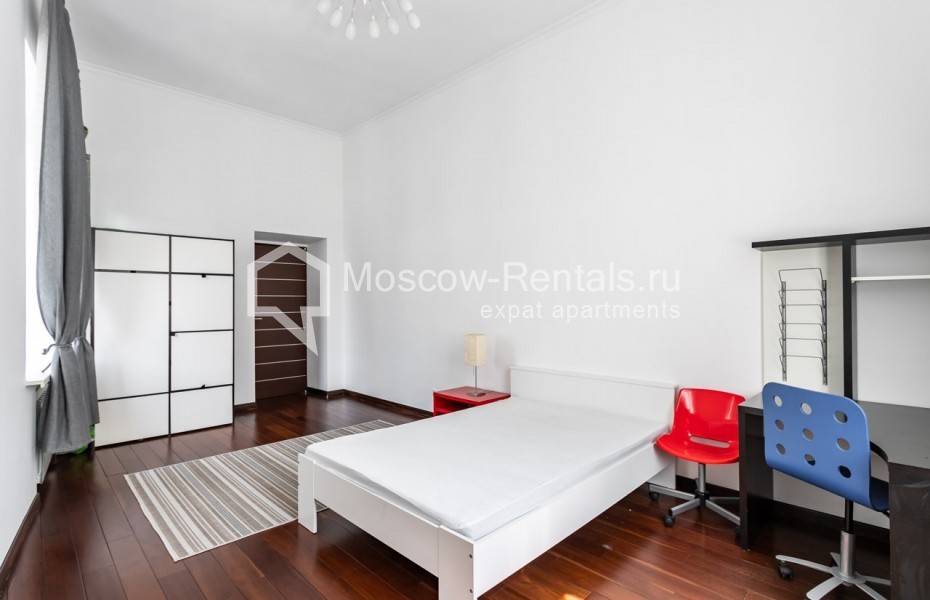 Photo #7 5-room (4 BR) apartment for <a href="http://moscow-rentals.ru/en/articles/long-term-rent" target="_blank">a long-term</a> rent
 in Russia, Moscow, Maly Kakovinskyi lane, 1/8С2