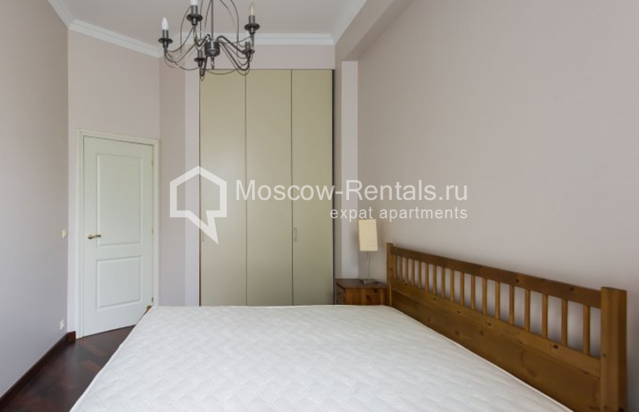 Photo #9 4-room (3 BR) apartment for <a href="http://moscow-rentals.ru/en/articles/long-term-rent" target="_blank">a long-term</a> rent
 in Russia, Moscow, Malyi Mogiltsevskyi lane, 4А