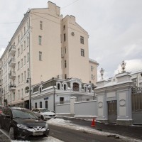 Photo #1 4-room (3 BR) apartment for <a href="http://moscow-rentals.ru/en/articles/long-term-rent" target="_blank">a long-term</a> rent
 in Russia, Moscow, Pozharskyi lane, 8