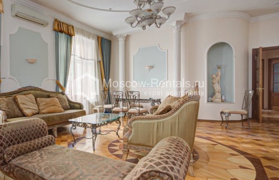 Photo #4 4-room (3 BR) apartment for <a href="http://moscow-rentals.ru/en/articles/long-term-rent" target="_blank">a long-term</a> rent
 in Russia, Moscow, Pozharskyi lane, 8