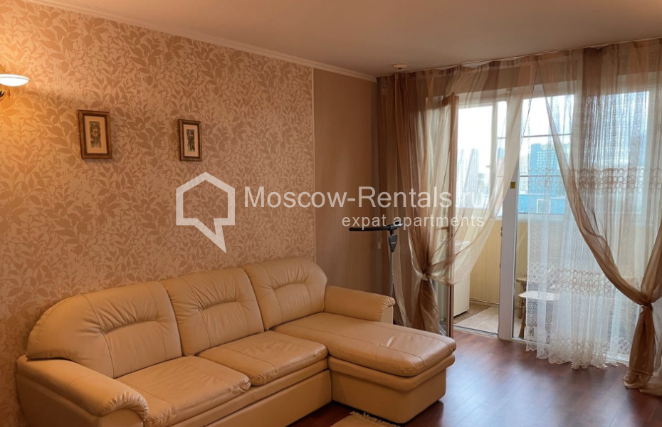 Photo #4 4-room (3 BR) apartment for <a href="http://moscow-rentals.ru/en/articles/long-term-rent" target="_blank">a long-term</a> rent
 in Russia, Moscow, Novocheremushinskaya str, 50