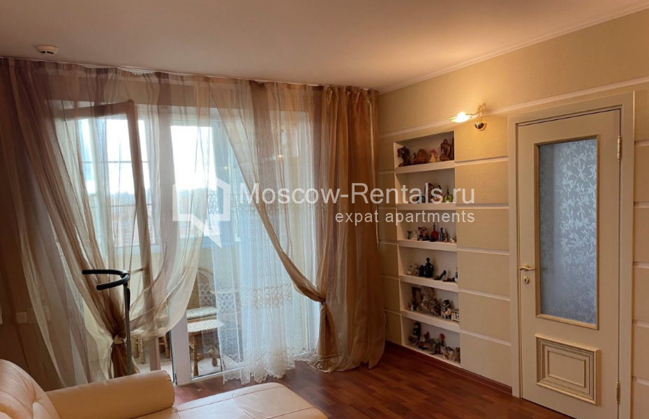 Photo #5 4-room (3 BR) apartment for <a href="http://moscow-rentals.ru/en/articles/long-term-rent" target="_blank">a long-term</a> rent
 in Russia, Moscow, Novocheremushinskaya str, 50