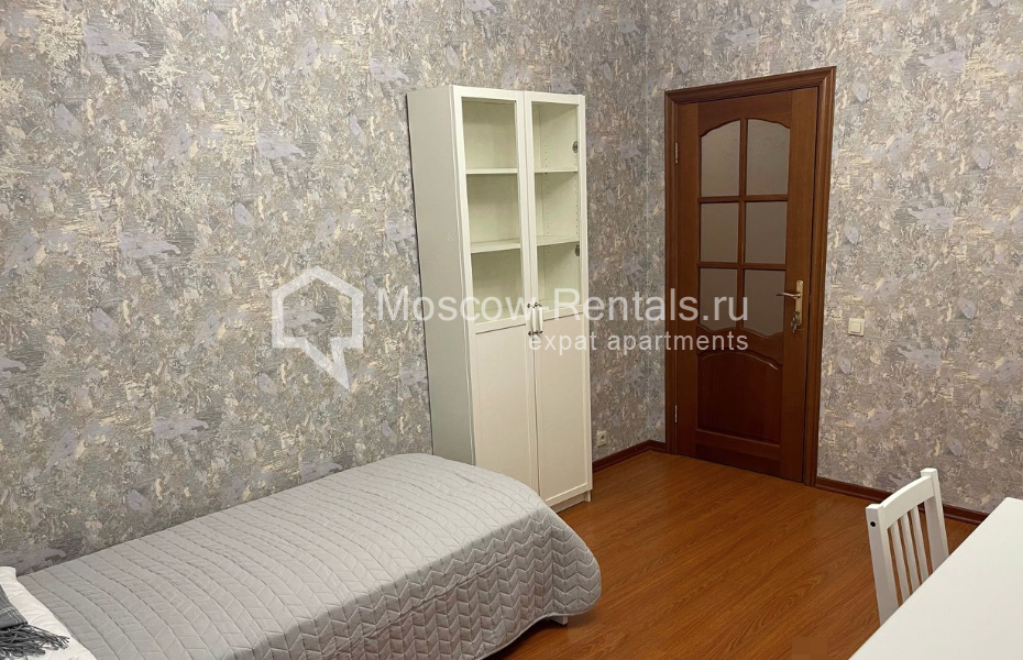 Photo #17 5-room (4 BR) apartment for <a href="http://moscow-rentals.ru/en/articles/long-term-rent" target="_blank">a long-term</a> rent
 in Russia, Moscow, Nakhimovskyi prosp, 56