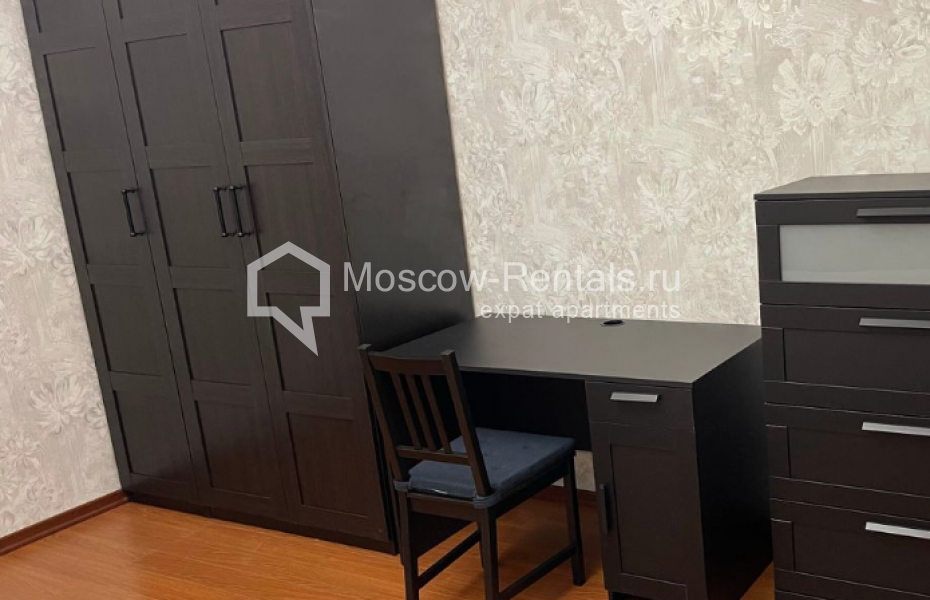 Photo #13 5-room (4 BR) apartment for <a href="http://moscow-rentals.ru/en/articles/long-term-rent" target="_blank">a long-term</a> rent
 in Russia, Moscow, Nakhimovskyi prosp, 56