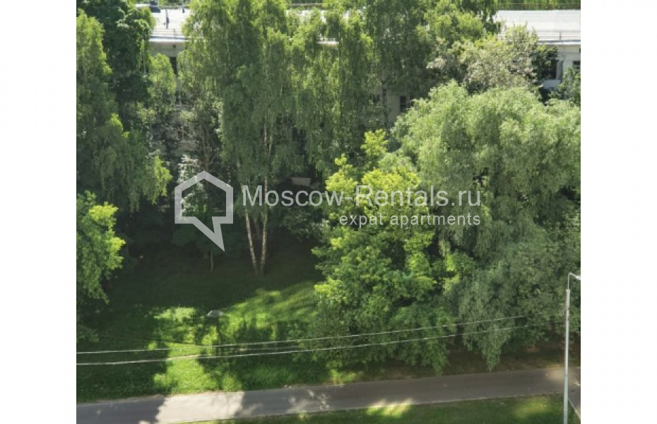 Photo #17 4-room (3 BR) apartment for <a href="http://moscow-rentals.ru/en/articles/long-term-rent" target="_blank">a long-term</a> rent
 in Russia, Moscow, Architectora Vlasova str, 22