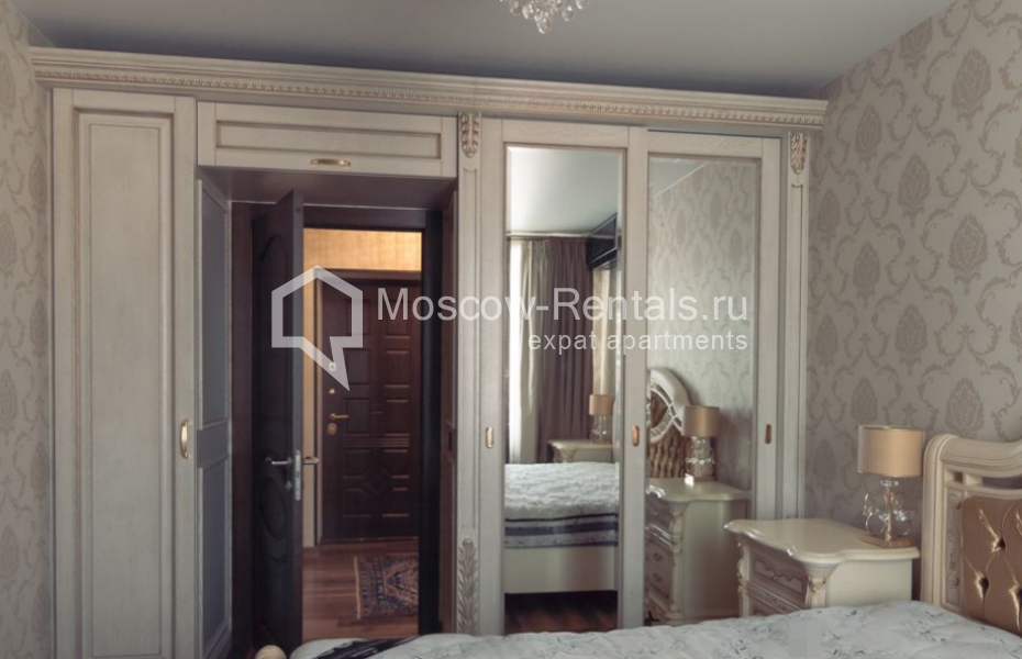 Photo #10 4-room (3 BR) apartment for <a href="http://moscow-rentals.ru/en/articles/long-term-rent" target="_blank">a long-term</a> rent
 in Russia, Moscow, Shabolovka str, 30/12