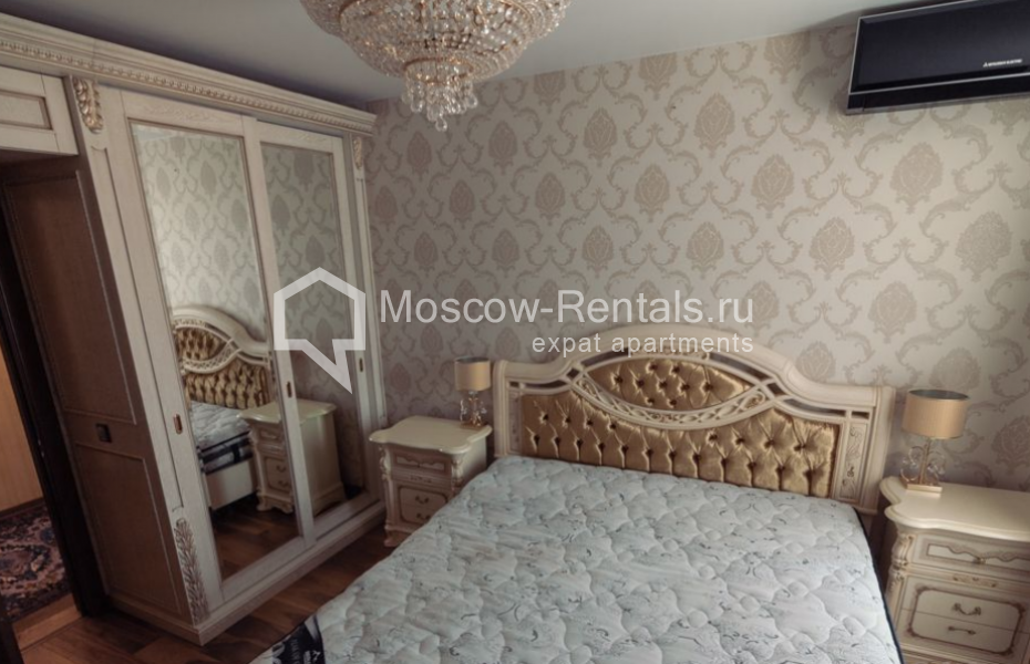 Photo #12 4-room (3 BR) apartment for <a href="http://moscow-rentals.ru/en/articles/long-term-rent" target="_blank">a long-term</a> rent
 in Russia, Moscow, Shabolovka str, 30/12