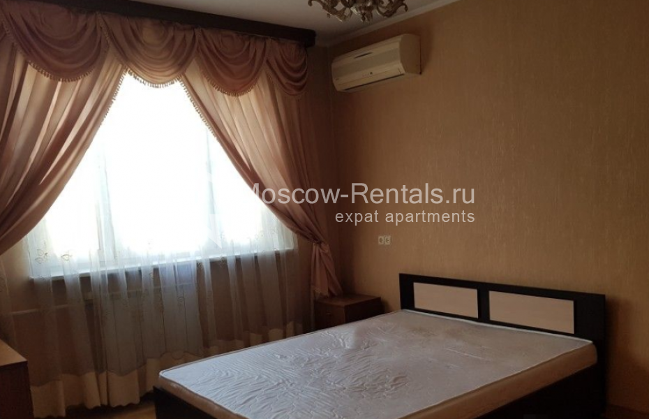 Photo #11 5-room (4 BR) apartment for <a href="http://moscow-rentals.ru/en/articles/long-term-rent" target="_blank">a long-term</a> rent
 in Russia, Moscow, Nametkina str, 9К3