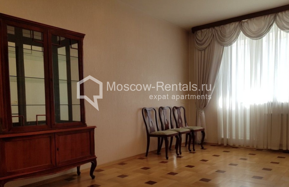 Photo #8 5-room (4 BR) apartment for <a href="http://moscow-rentals.ru/en/articles/long-term-rent" target="_blank">a long-term</a> rent
 in Russia, Moscow, Nametkina str, 9К3