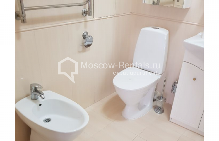 Photo #25 4-room (3 BR) apartment for <a href="http://moscow-rentals.ru/en/articles/long-term-rent" target="_blank">a long-term</a> rent
 in Russia, Moscow, Nakhimovskyi prosp, 56