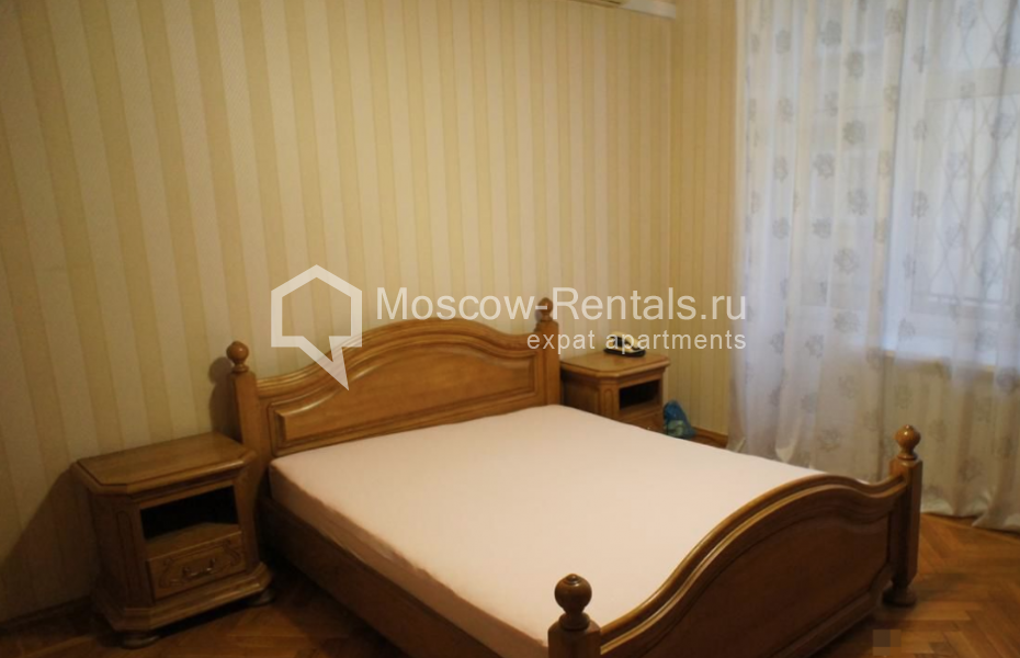 Photo #5 4-room (3 BR) apartment for <a href="http://moscow-rentals.ru/en/articles/long-term-rent" target="_blank">a long-term</a> rent
 in Russia, Moscow, Kutuzovskyi prosp, 30
